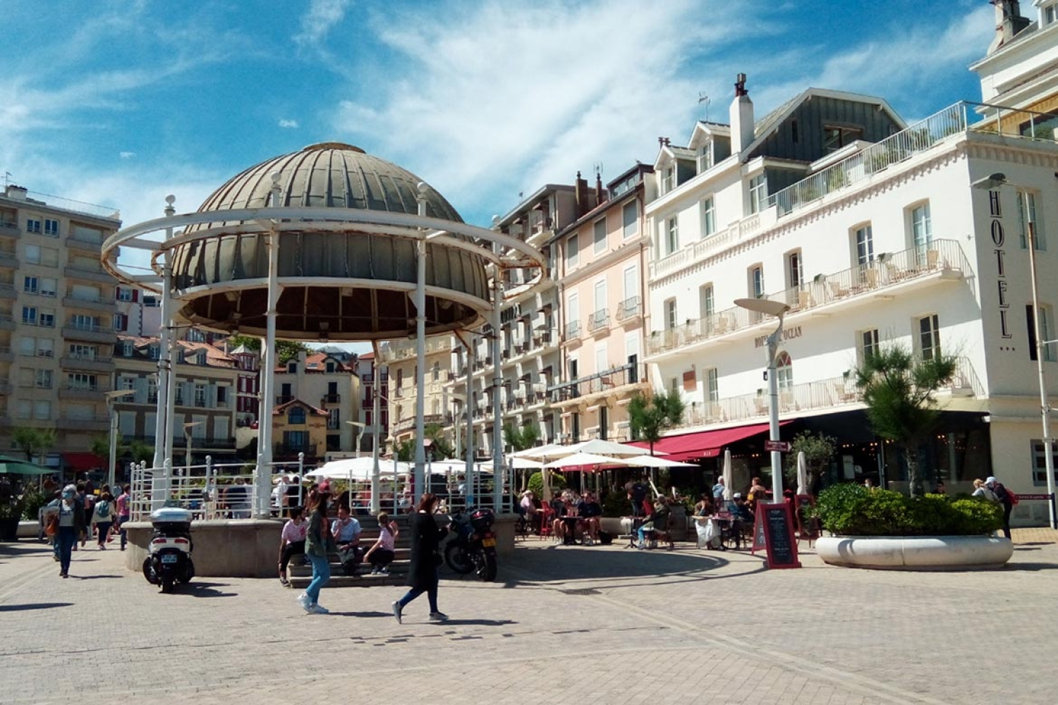 La Place Sainte Eugénie