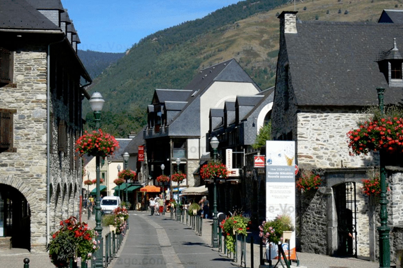 Saint-Lary